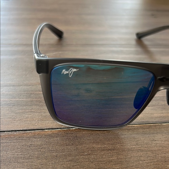 Maui Jim Honokalani Translucent Grey Sunglasses - Picture 3 of 6